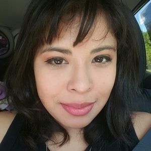 Meet your Posher, Ingrid